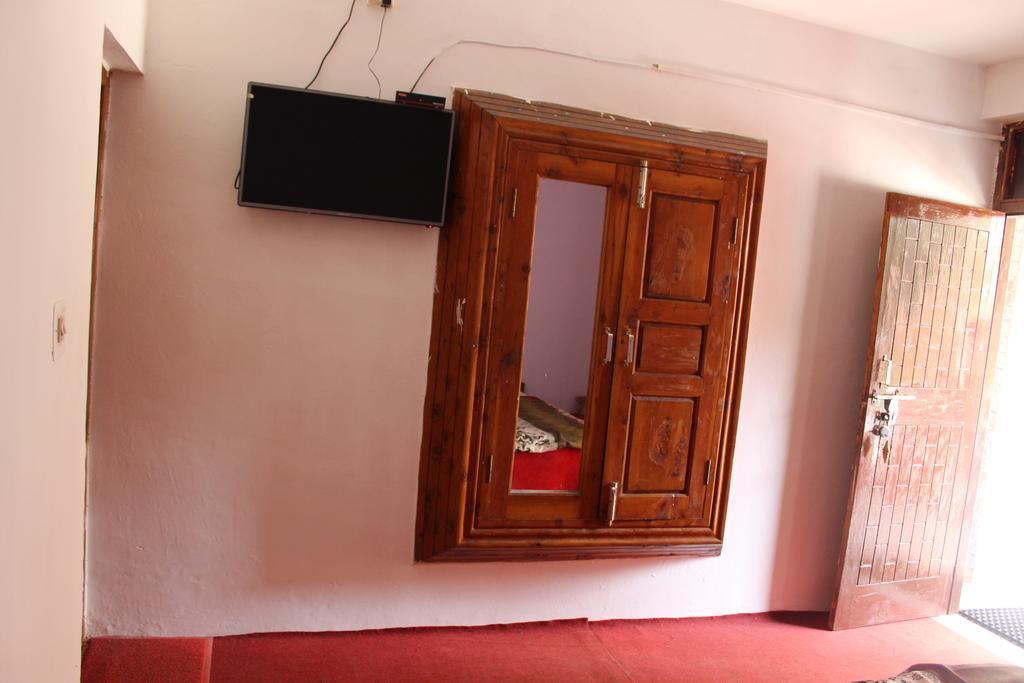 Mamta Guest House Manali (Himachal Pradesh) Ngoại thất bức ảnh
